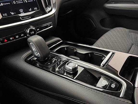 Volvo V60 24 of 30