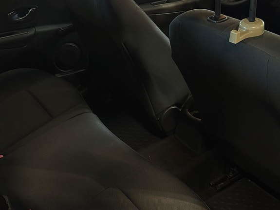 Renault Megane 12 of 19