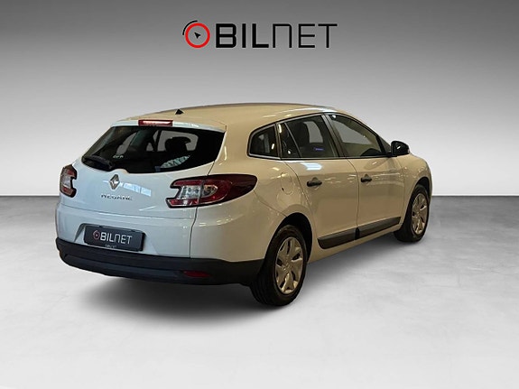 Renault Megane 2 of 19