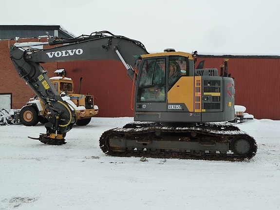 Volvo ECR235EL / Leica 3D GPS-grävsystem