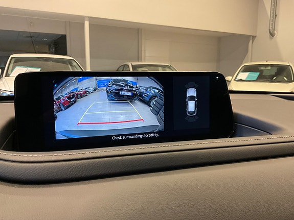 Mazda CX-30 13 of 13