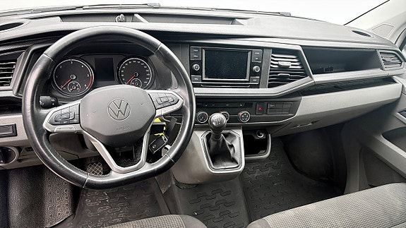 Volkswagen Transporter 10 of 12