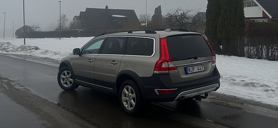 Volvo XC70 3 of 5