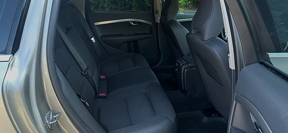 Volvo XC70 11 of 12