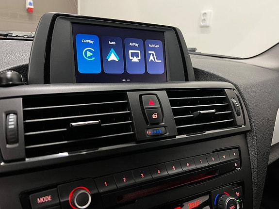 BMW 118d 9 of 13