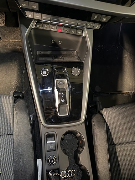 Audi A3 8 of 9