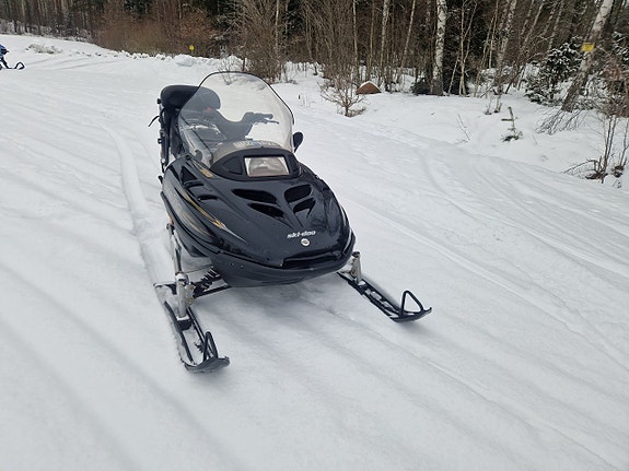 Ski-Doo 500F Touring - Elstart/back -477kr/mån - Byte Förslag 5 of 9