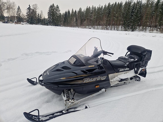 Ski-Doo 500F Touring - Elstart/back -477kr/mån - Byte Förslag 6 of 9