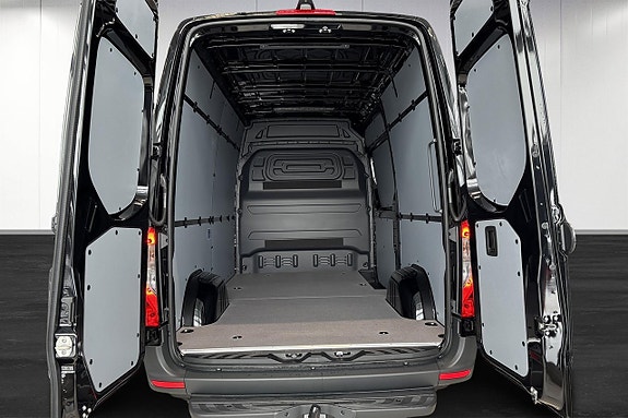 Mercedes-Benz Sprinter 317 15 of 15