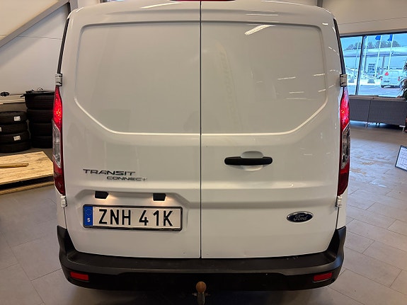 Ford Transit Connect 9 of 9