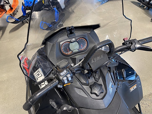 Lynx Commander 800R E-TEC 5 of 6