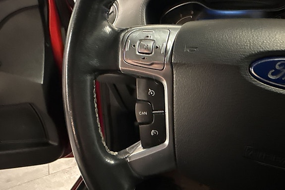 Ford Mondeo 16 of 23