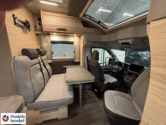 Knaus VAN TI PLUS PLATINUM SELECTION 650 MEG 12 of 12