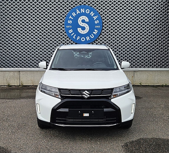 Suzuki Vitara 2 of 20