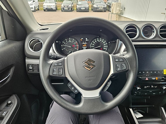 Suzuki Vitara 9 of 20