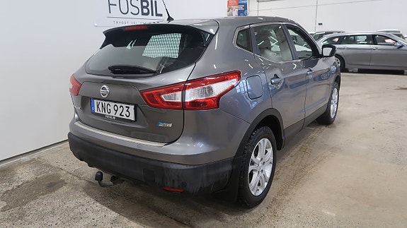 Nissan Qashqai 4 of 5