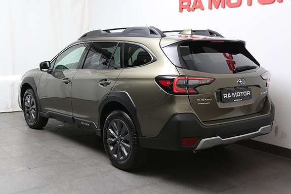 Subaru Outback 3 of 5