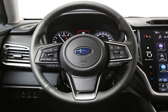 Subaru Outback 13 of 23