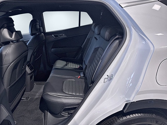 Kia Sportage 9 of 16