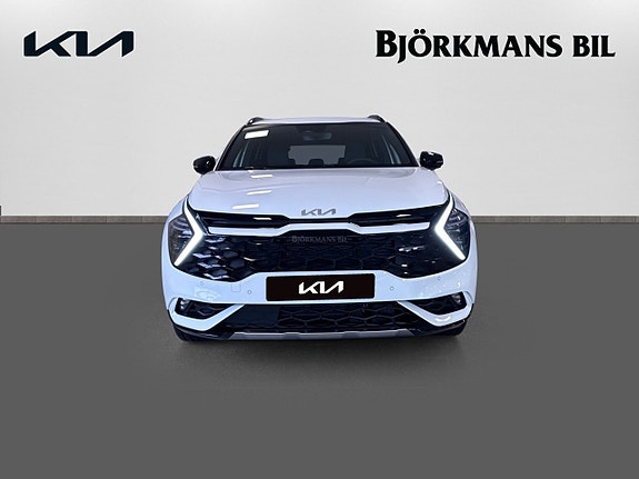 Kia Sportage 2 of 16