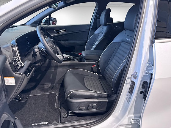 Kia Sportage 8 of 16