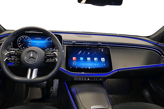 Mercedes-Benz E300 e 9 of 14