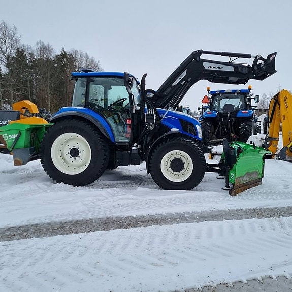 New Holland T5.120 DC, Frontlyft & Lastare