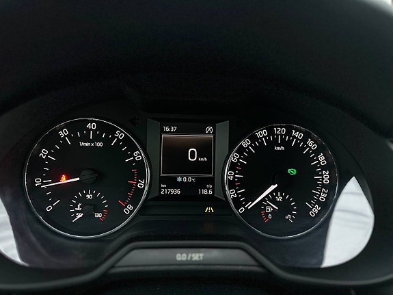 Skoda Octavia 16 of 17