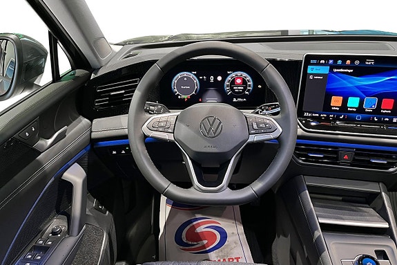 Volkswagen Tiguan 12 of 15