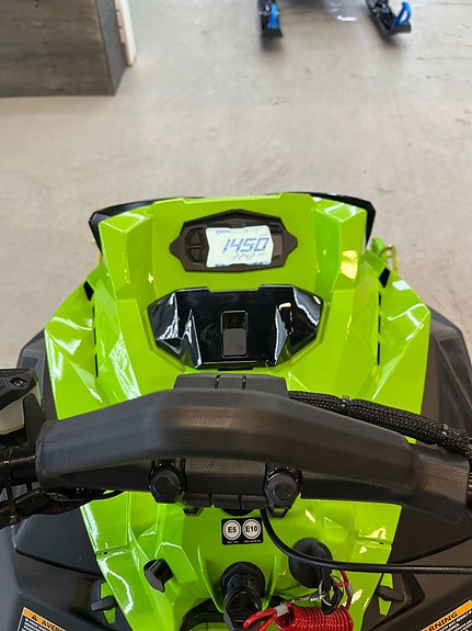 Arctic Cat M858 Snopro 146" 4 of 4
