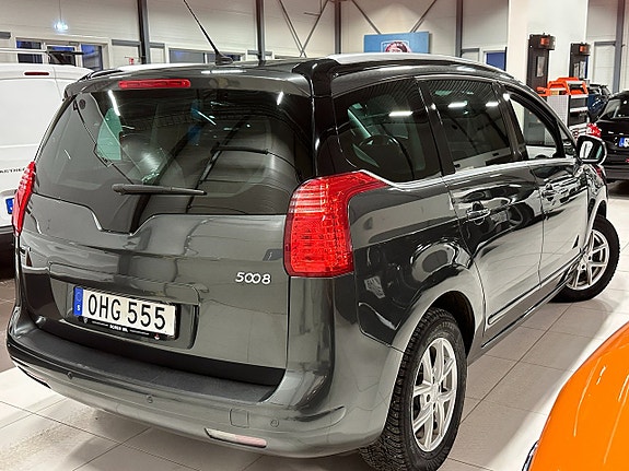 Peugeot 5008 5 of 5