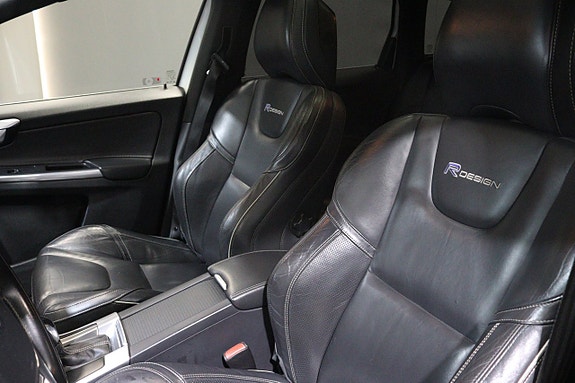 Volvo XC60 22 of 29