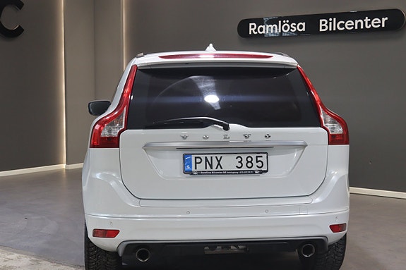 Volvo XC60 9 of 29