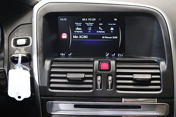 Volvo XC60 24 of 29
