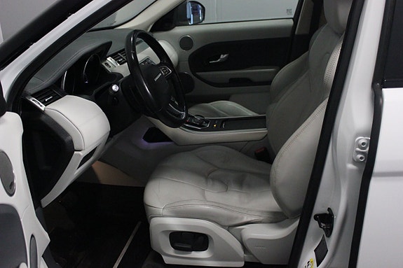 Land Rover Range Rover Evoque 9 of 24