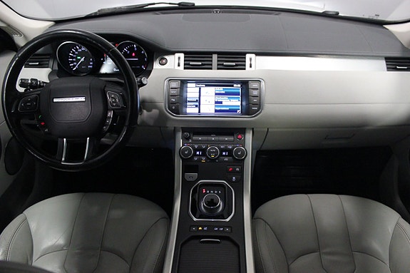 Land Rover Range Rover Evoque 13 of 24