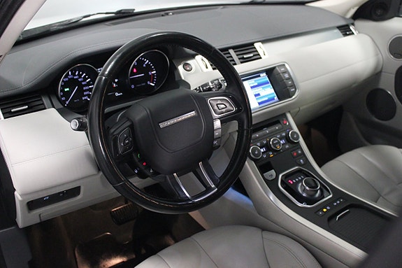 Land Rover Range Rover Evoque 23 of 24