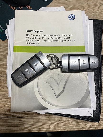 Volkswagen Passat 22 of 24