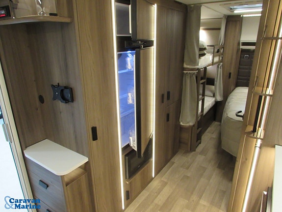 Kabe Safir 600 GLE KS /Alde/Våningssäng/Ugn/Micro 12 of 17