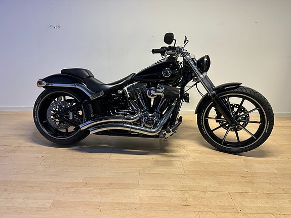 Harley-Davidson Breakout FXSB
