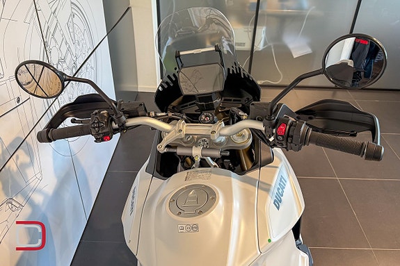 Ducati Desert X V2 *Omgående leverans!* 6 of 11