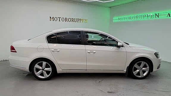 Volkswagen Passat 4 of 5