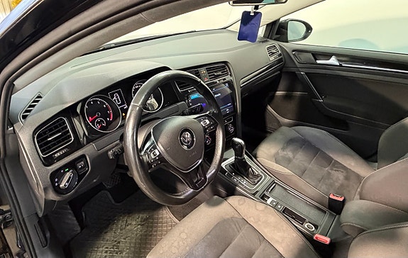 Volkswagen Golf-Serie 5 of 5