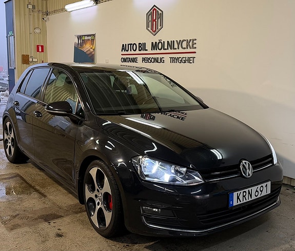 Volkswagen Golf-Serie 8 of 13