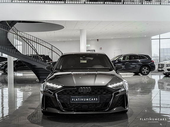 Audi RS3 3 of 5
