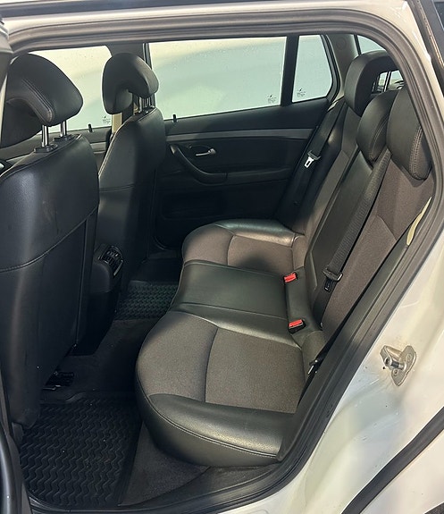 Saab 9-3 5 of 5