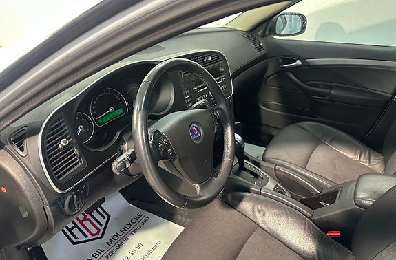Saab 9-3 4 of 5
