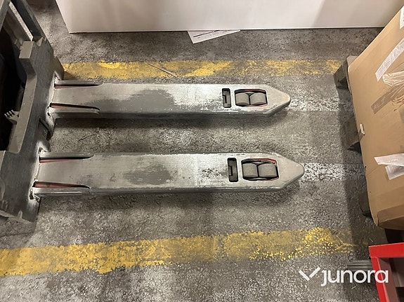 Product image 16 of 19