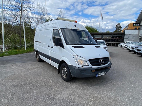 Mercedes-Benz Sprinter 316 2 of 5