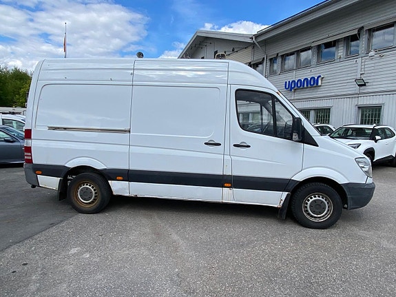 Mercedes-Benz Sprinter 316 4 of 5